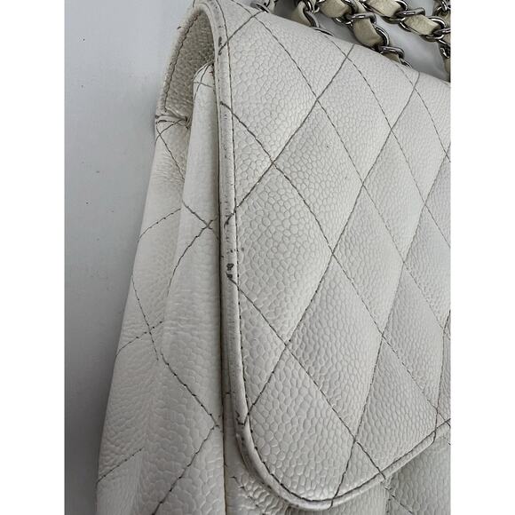 CHANEL Classic Jumbo Double Flap White Caviar Leather Shoulder Bag 2005-2006 - Picture 5 of 16